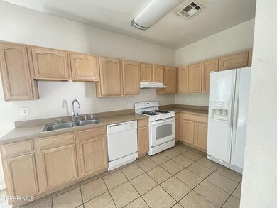 14308 Antwerp Dr, El Paso, TX 79928 - photo 7