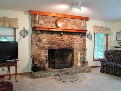 140 Shannon Dr, Drums, PA 18222 - photo 6