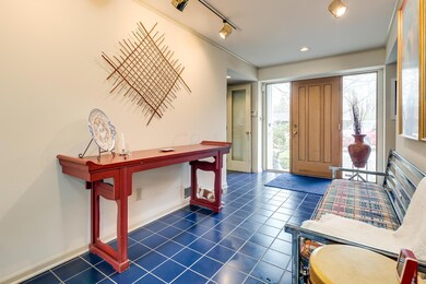 SummitRidge-Foyer2