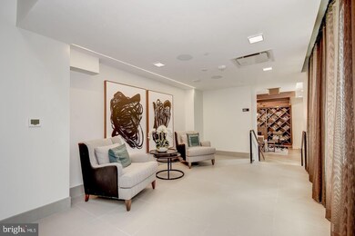 Key and Nash unit 406, Arlington, VA 22209 - photo 4