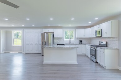 93 Deerfield Cir, Manchester, TN 37355 - photo 5