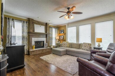 Sunlight great floor with fireplace