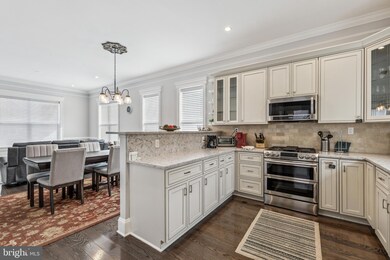 2116 N Culpeper St, Arlington, VA 22207 - photo 4