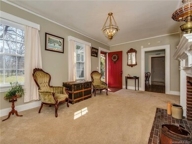 Living Room & Front Entry