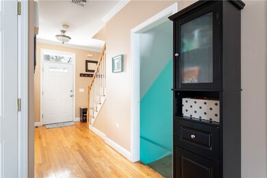 93 Old Pine Rd unit A, Narragansett, RI 02882 - photo 4