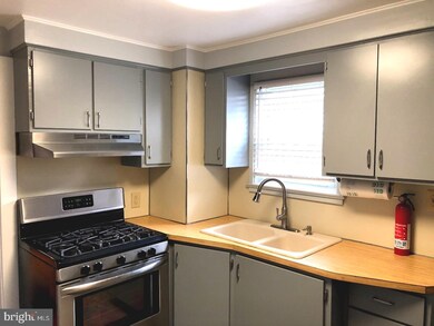 24 S Terrace Ave, Maple Shade, NJ 08052 - photo 6