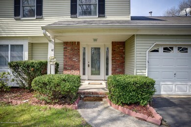 10 Ivins Ct Aberdeen NJ 07747-large-004-