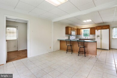 3102 Rices Ln, Windsor Mill, MD 21244 - photo 6