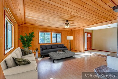 21293 Jennifer Dr, Redding, CA 96003 - photo 2