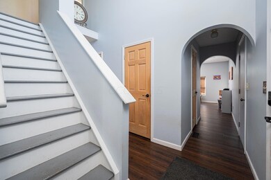 7-web-or-mls-5599 Levi Kramer Blvd-6