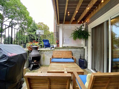 726 E 3rd St unit 1, Boston, MA 02127 - photo 5