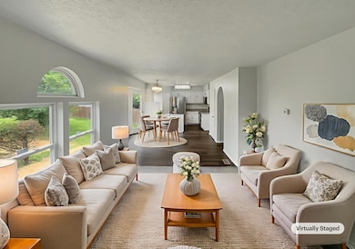 1959 Little Water Dr, Columbus, OH 43223 - photo 2