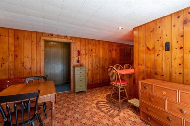 12-928 N Union-9