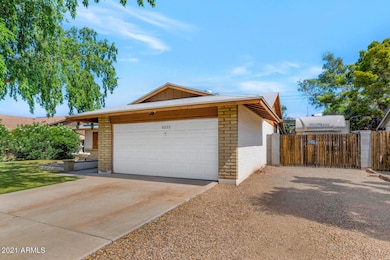RV gate & parking w/ hook-up