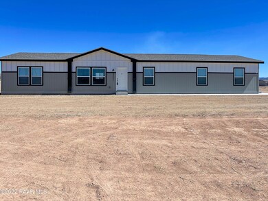 25221 N Mitchell Ln, Paulden, AZ 86334 - photo 7