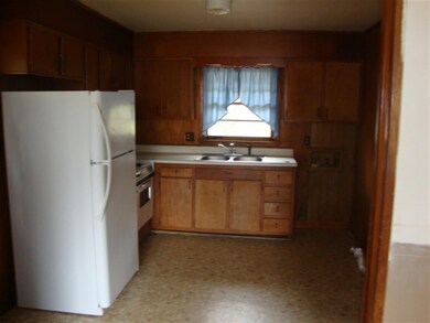 113 Gary Ct, Jacksonville, NC 28546 - photo 7