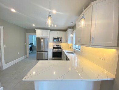 39 Spruce St unit 1, Watertown, MA 02472 - photo 2