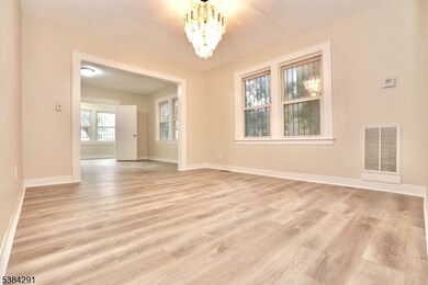 189 Alexander St, Newark, NJ 07106 - photo 3