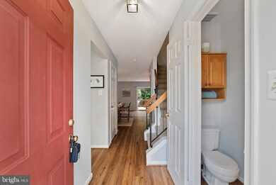 13924 Gunners Place, Centreville, VA 20121 - photo 3