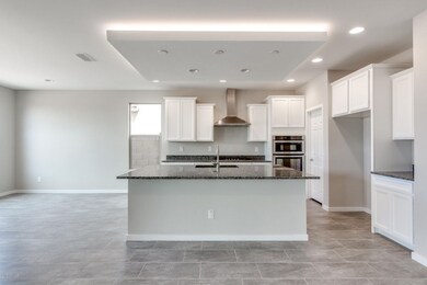 9592 W Fallen Leaf Ln, Peoria, AZ 85383 - photo 7