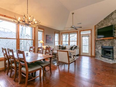 10 Stoney Falls Loop unit 4-301, Burnsville, NC 28714 - photo 3