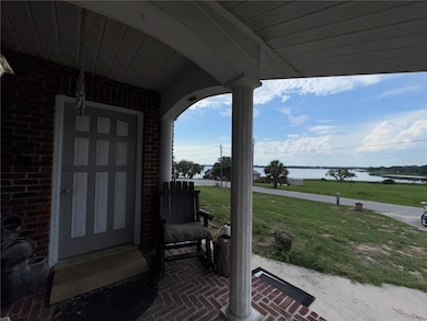 400 W 4th Ct, Frostproof, FL 33843 - photo 7