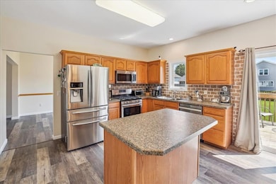 5417 NW 92nd St, Johnston, IA 50131 - photo 4