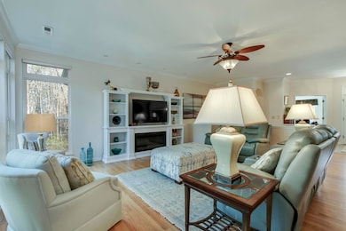 04_OkemaWay_334_Living02