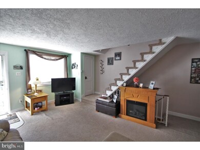 901 Poplar Ave, Glenolden, PA 19036 - photo 3