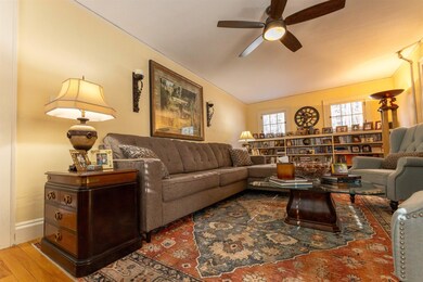 93 Myrtle St, Claremont, NH 03743 - photo 7