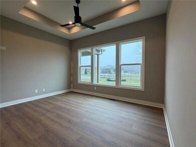 4628 SW Robinson Dr, Raymore, MO 64083 - photo 6