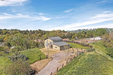 unlisted-address, Danville, CA 94526 - photo 2