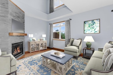 2 story living room w /gas fireplace