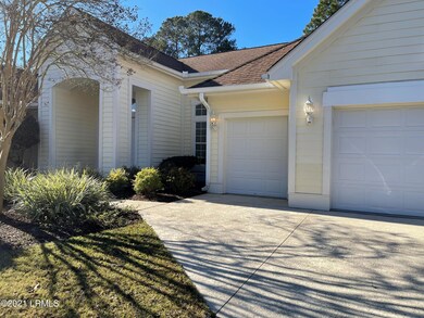 121 Robert E Lee Lane -- 1Front 2