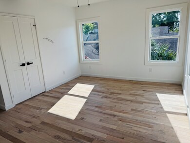 1235 W Gray St unit 4, Houston, TX 77019 - photo 4