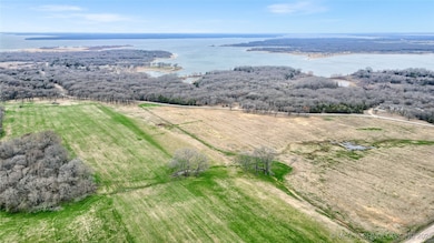 Close Proximity to Lake Texoma
