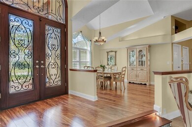 Nice view of the dinning room.