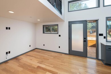 61304 SE Wizard Ln unit 10, Bend, OR 97702 - photo 5