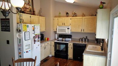 337 Bowers Park Cir, Knoxville, TN 37920 - photo 4