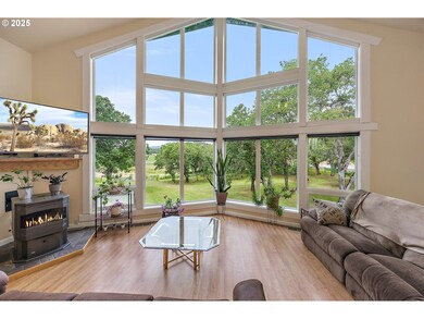 4291 Pioneer Rd, Medford, OR 97501 - photo 4