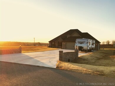 This home is located in a cul-de-sac.  Serenity, c