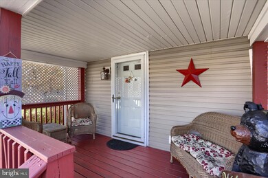 54 Juniper St, Palmyra, PA 17078 - photo 4