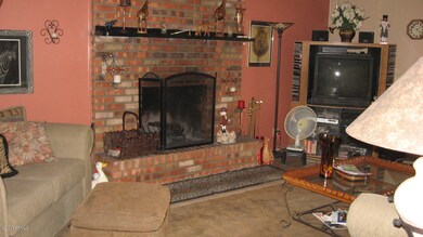 1432 E dunlap Phoenix Familyroom