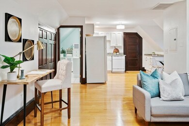 31 Sewall St unit 3, Somerville, MA 02145 - photo 3