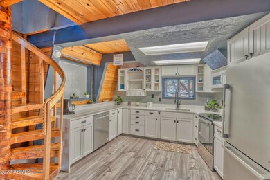 2646 Chiricahua Dr, Show Low, AZ 85901 - photo 7