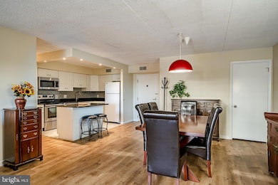 10218 Valley Forge Cir unit 218, King of Prussia, PA 19406 - photo 6