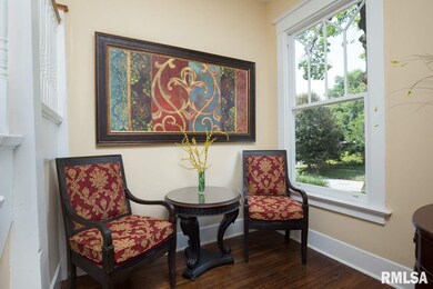 817 W 8th St, Davenport, IA 52802 - photo 4