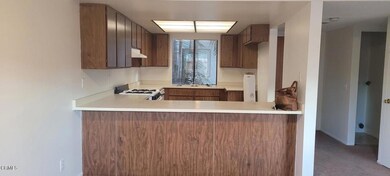 5172 Longfellow Way, Oxnard, CA 93033 - photo 7