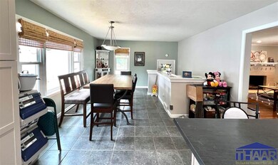 2305 Warren St, Terre Haute, IN 47803 - photo 5