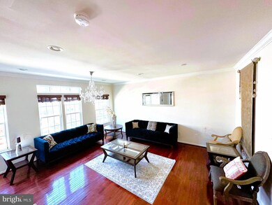 22865 Lacey Oak Terrace, Sterling, VA 20166 - photo 5